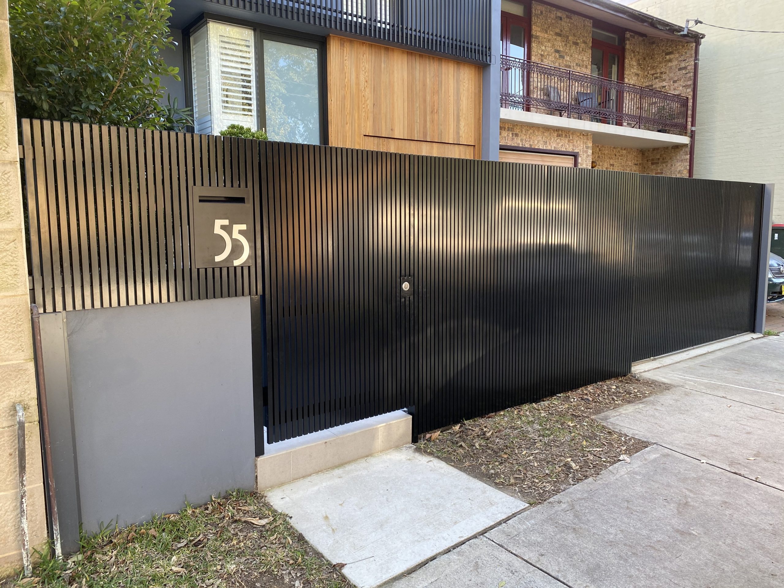 Vertical Square Powder Coated Aluminium Picket Front Fence, Pedestrian Gate and Automatic Sliding Driveway Gate