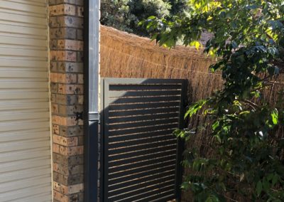 Horizontal Slatted Aluminium Gate