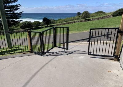 Custom Powder Coated Aluminium Flat Top Driveway Gate