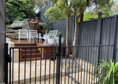 Powder Coated Aluminium Flat Top Pool Fencing and Gate