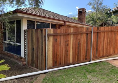 Butted Hardwood Paling Fence and Gate