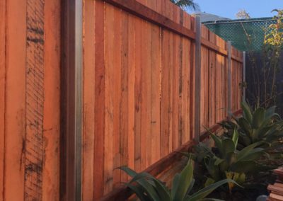 Hardwood Butted Paling Fence